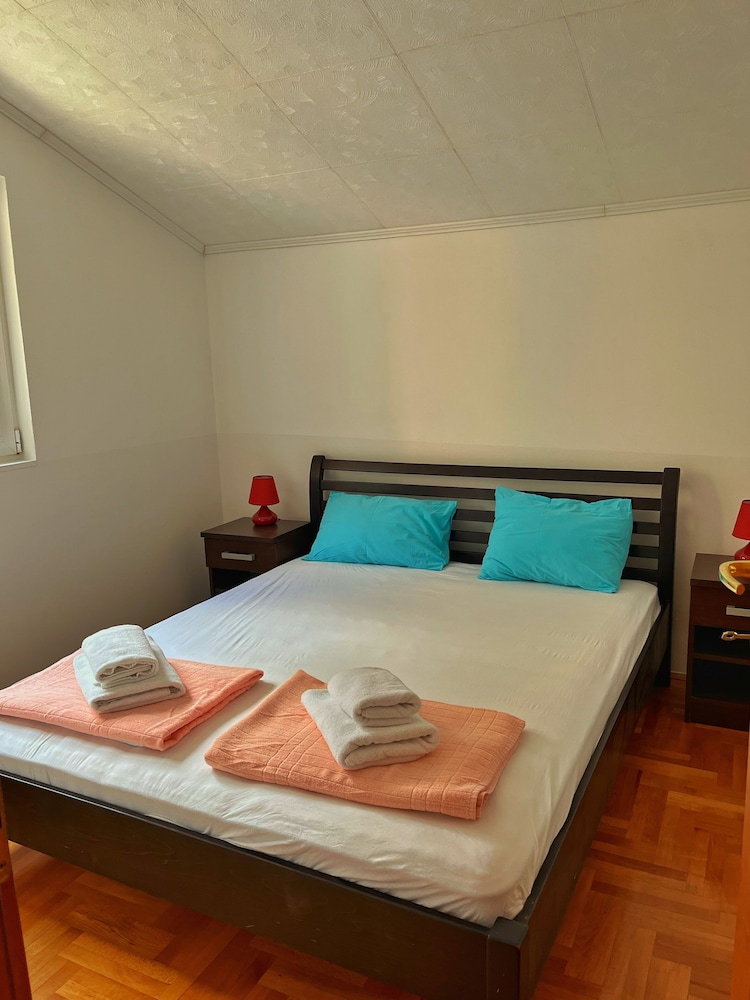 Apartments Lazarevic 12/50