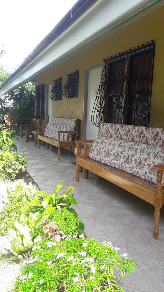 Baluarte De Argao Beach Resort 7/27