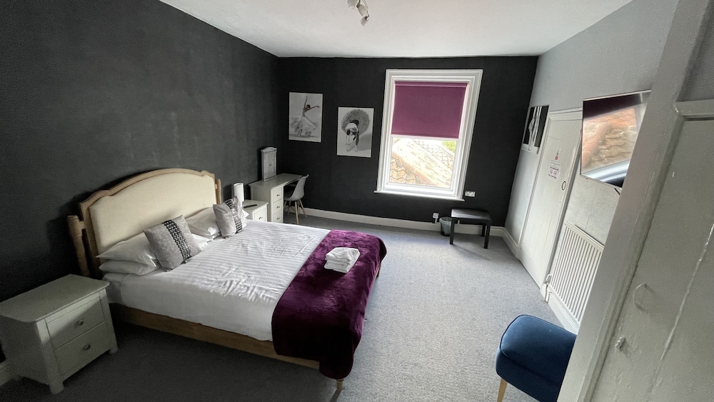 OYO Watton Vibe Hotel 15/50