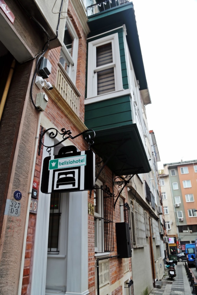 Belizia Hotel 4/61