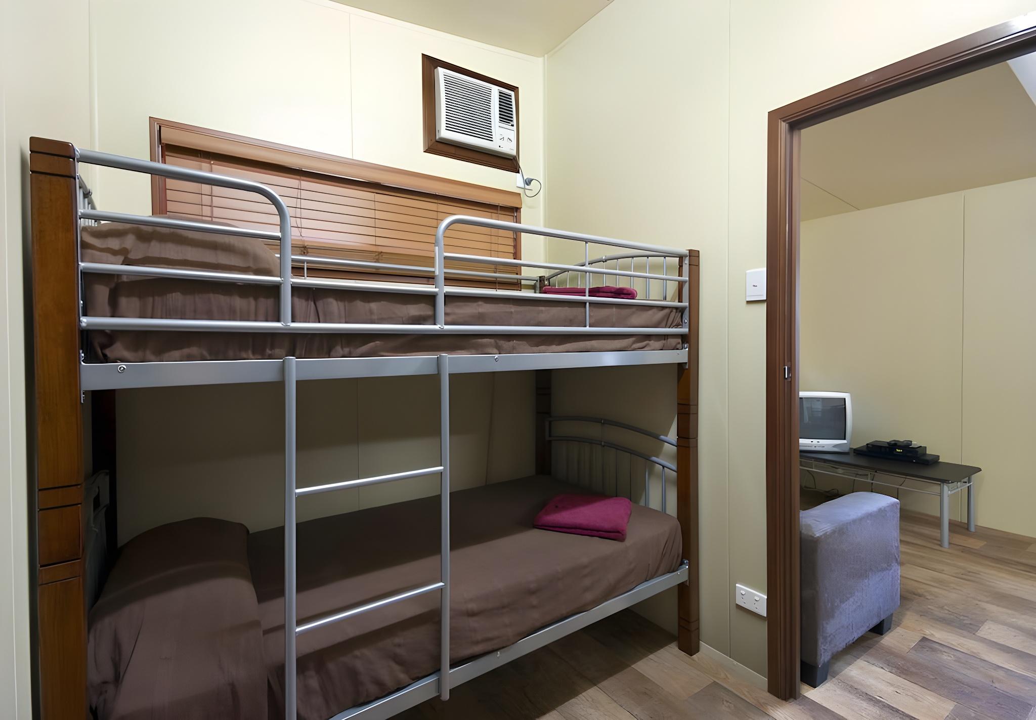 2 Bedrooms, Superior, Suite, Pool Side, Kitchen