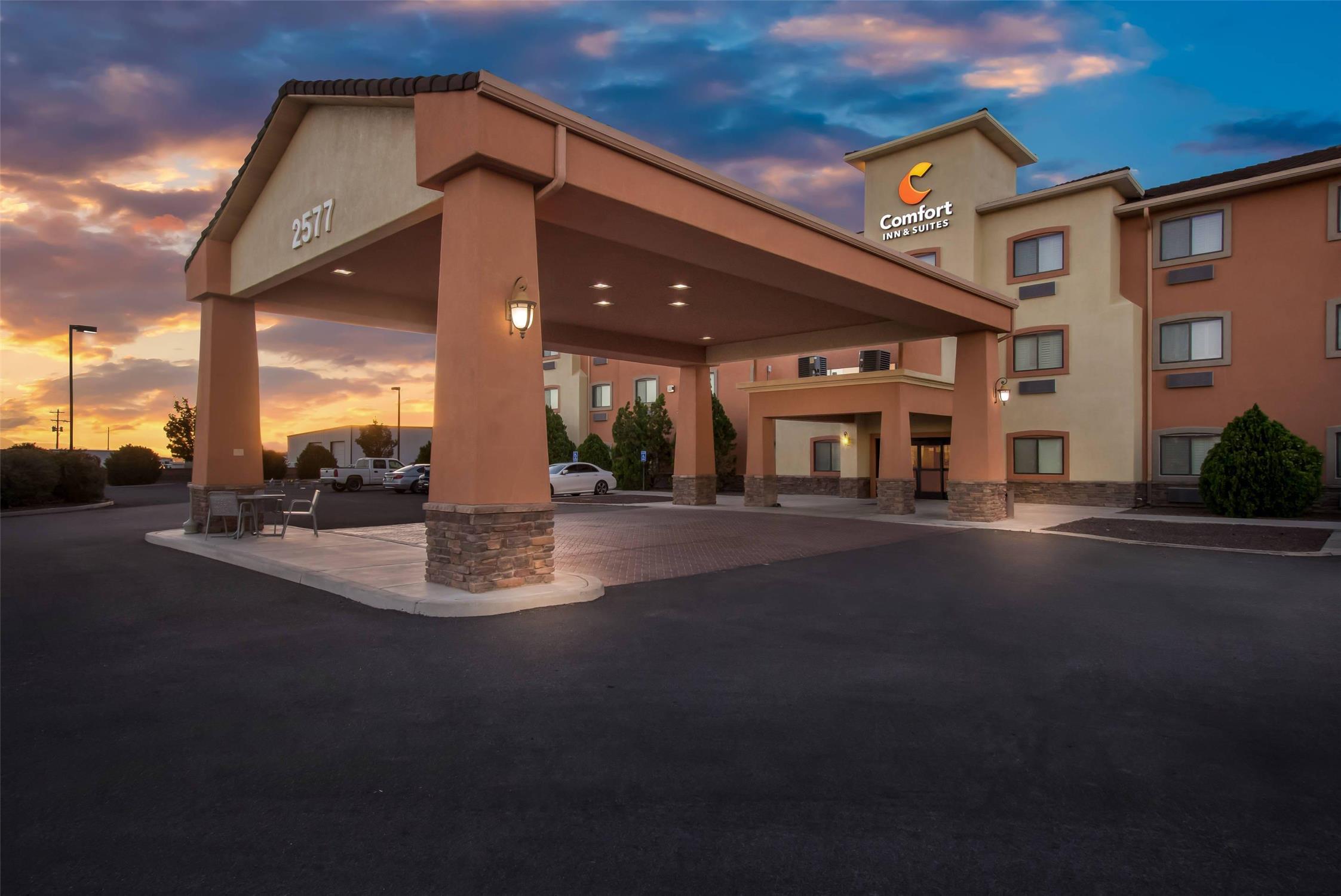 Comfort Inn And Suites Thatcher 78/79