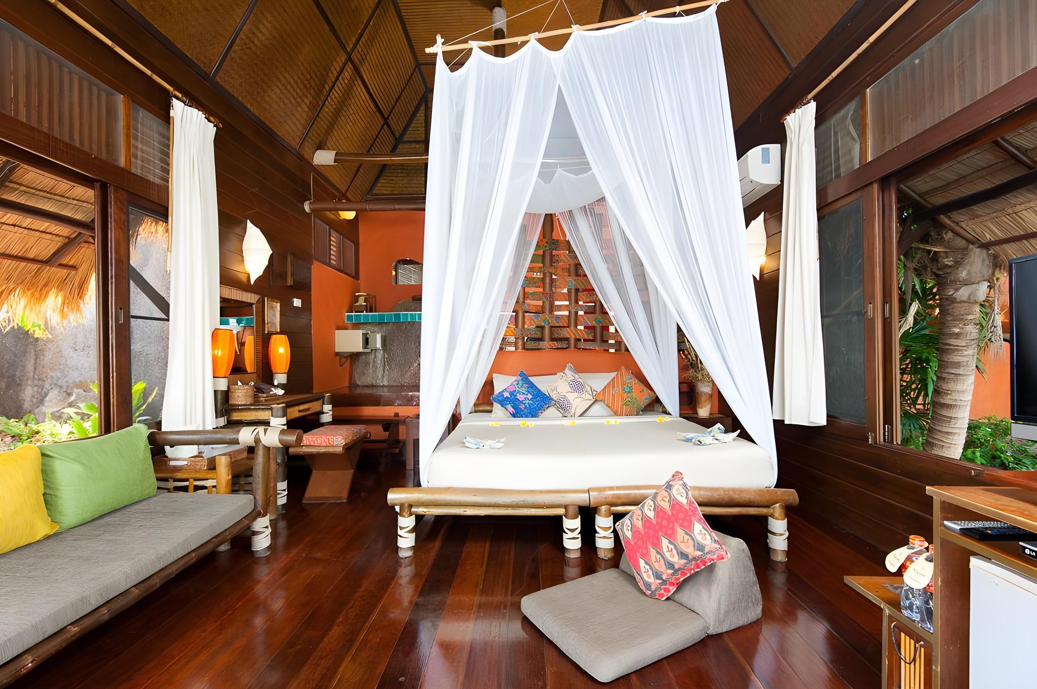 Honeymoon, Cottage, Villa, King Bed, with Pool