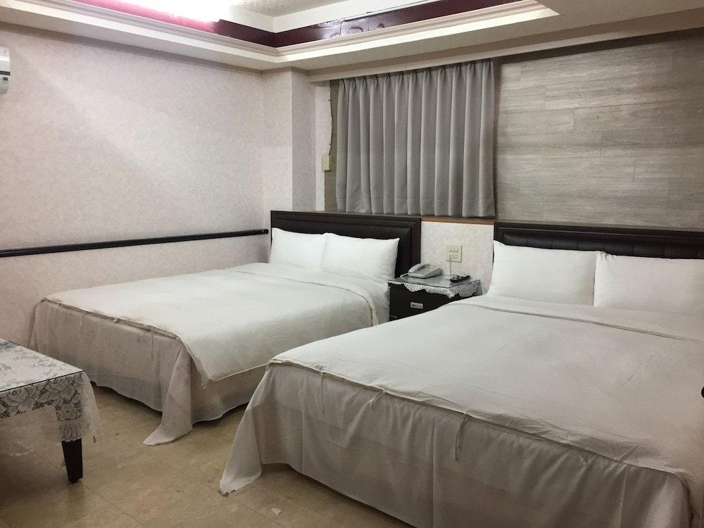 King Lo Tung Hotel 8/29