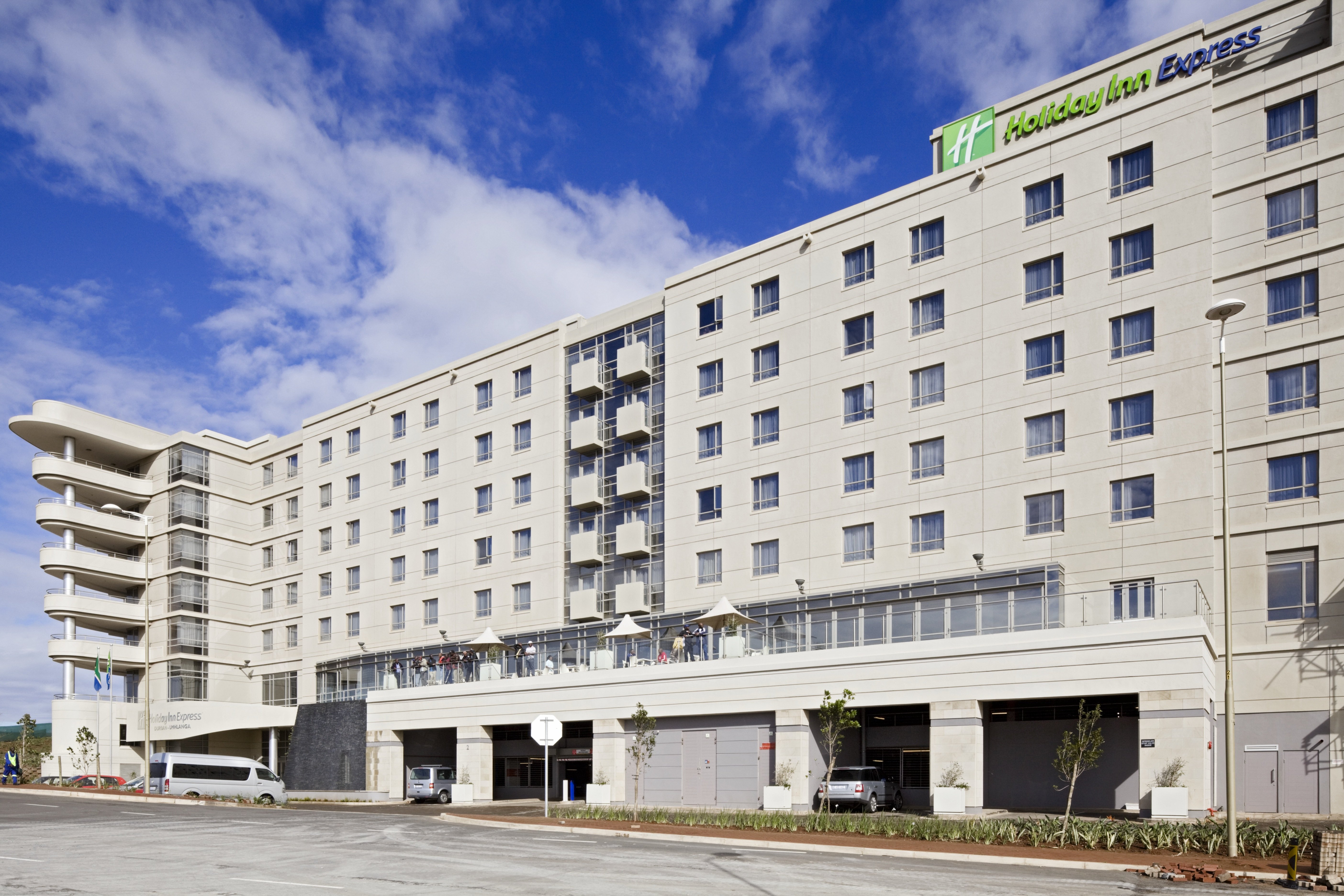 HOLIDAY INN EXPRESS DURBAN - UMHLANGA 75/83
