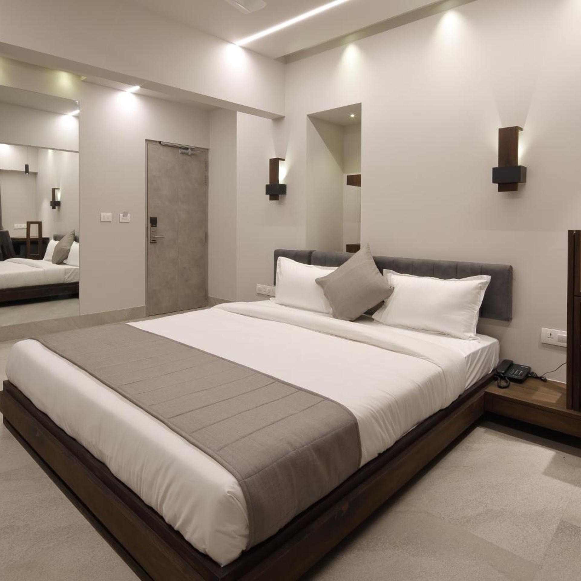 Hotel Carrefour 11/52