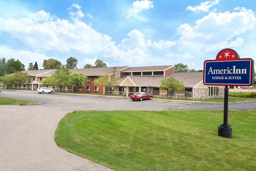 Americinn By Wyndham Burlington 36/38