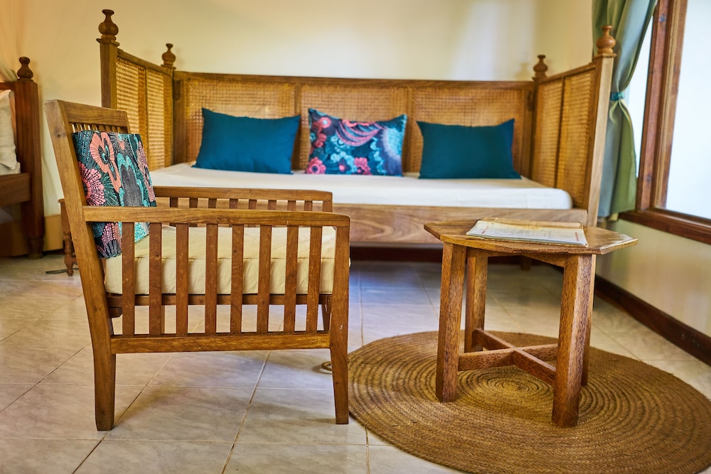 Spice Island Hotel and Resort 7/64