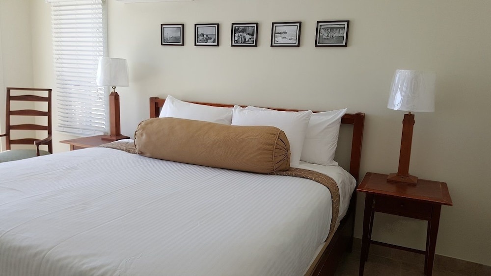Le Cabanon Motel 23/50