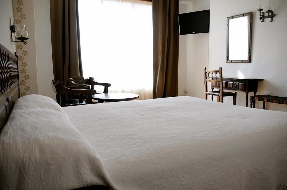 Hotel Eumesa 17/47