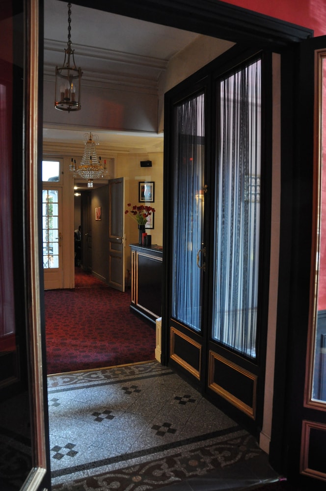 Alba Opera Hotel 57/63