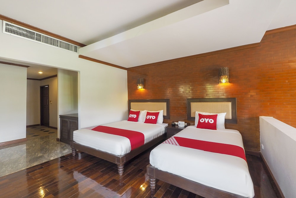 Saensukkho Hotel & Resort 41/65