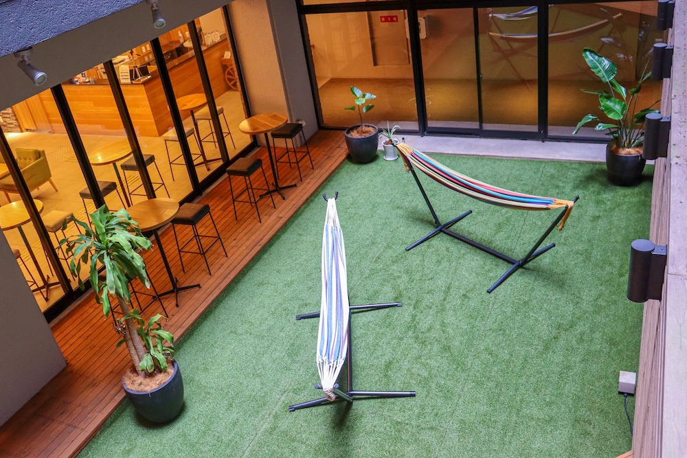 Montan Hakata Hostel 32/48