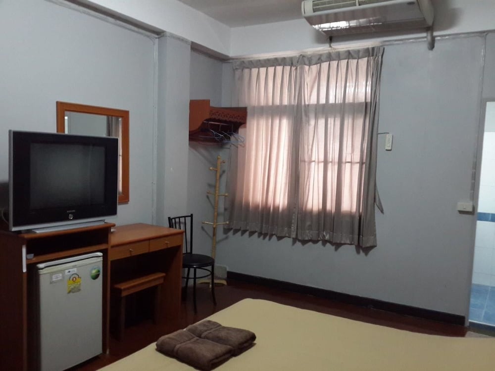 White Orchid Inn 19/24