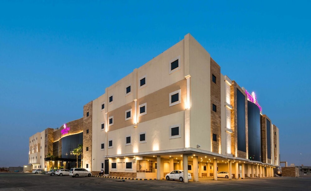 Boudl Al Munsiyah in RIYADH