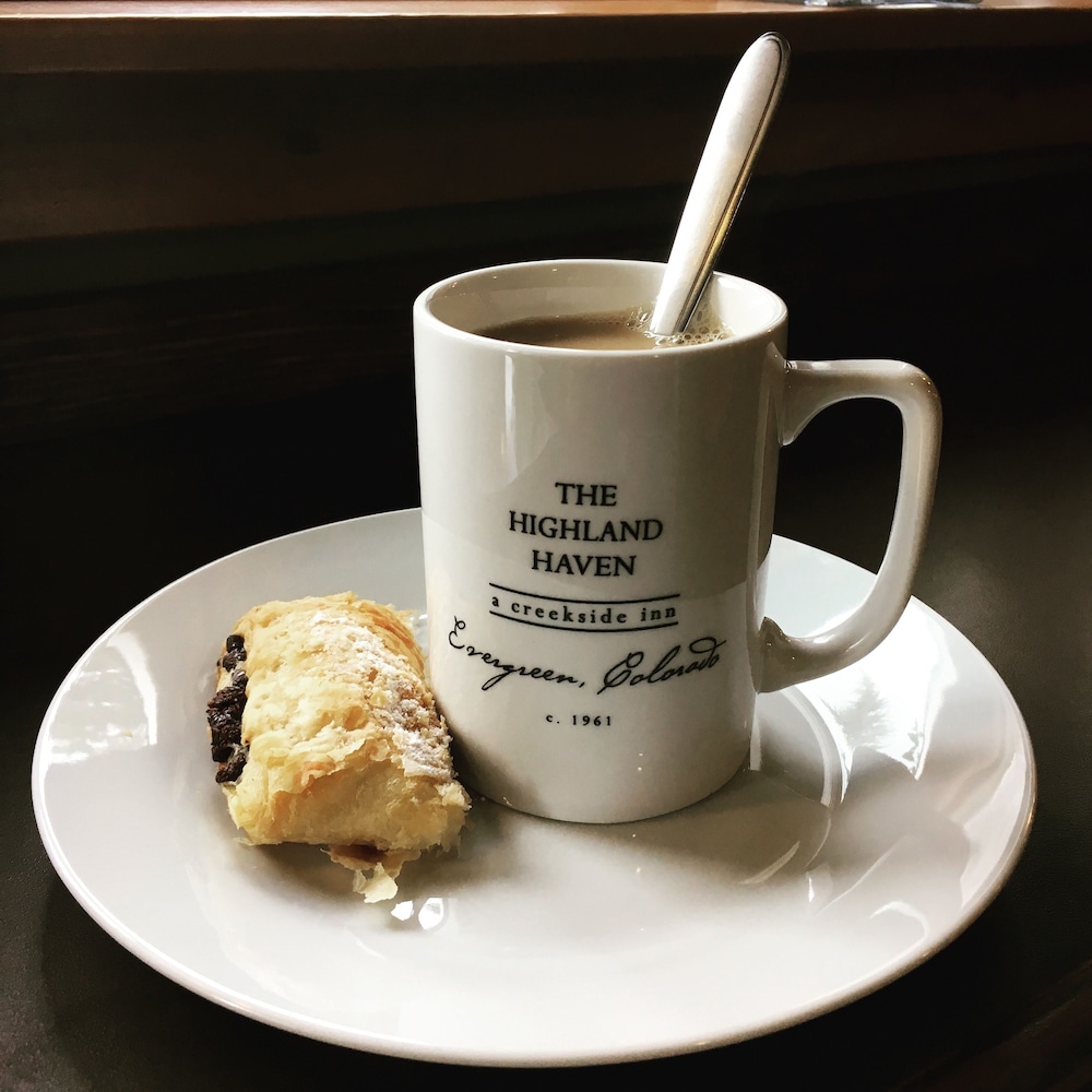 Highland Haven Creekside Inn 18/50