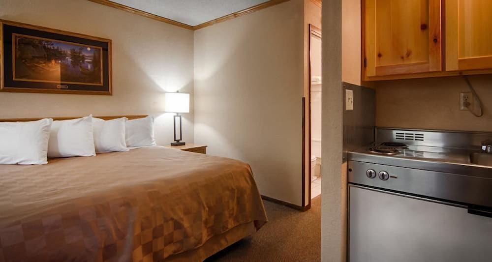 CENTERSTONE RESORT LAKE-AIRE 22/59