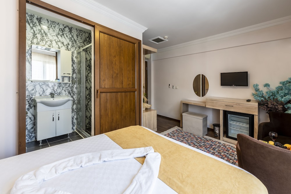 Kadirga Antik Hotel 39/70
