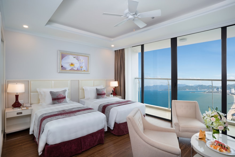 Vinpearl Beachfront Nha Trang 24/74