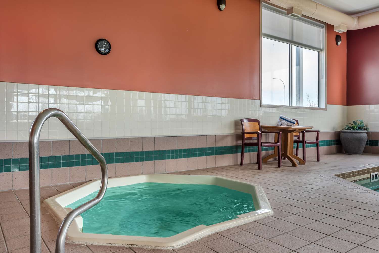 Best Western Strathmore Inn 9/25