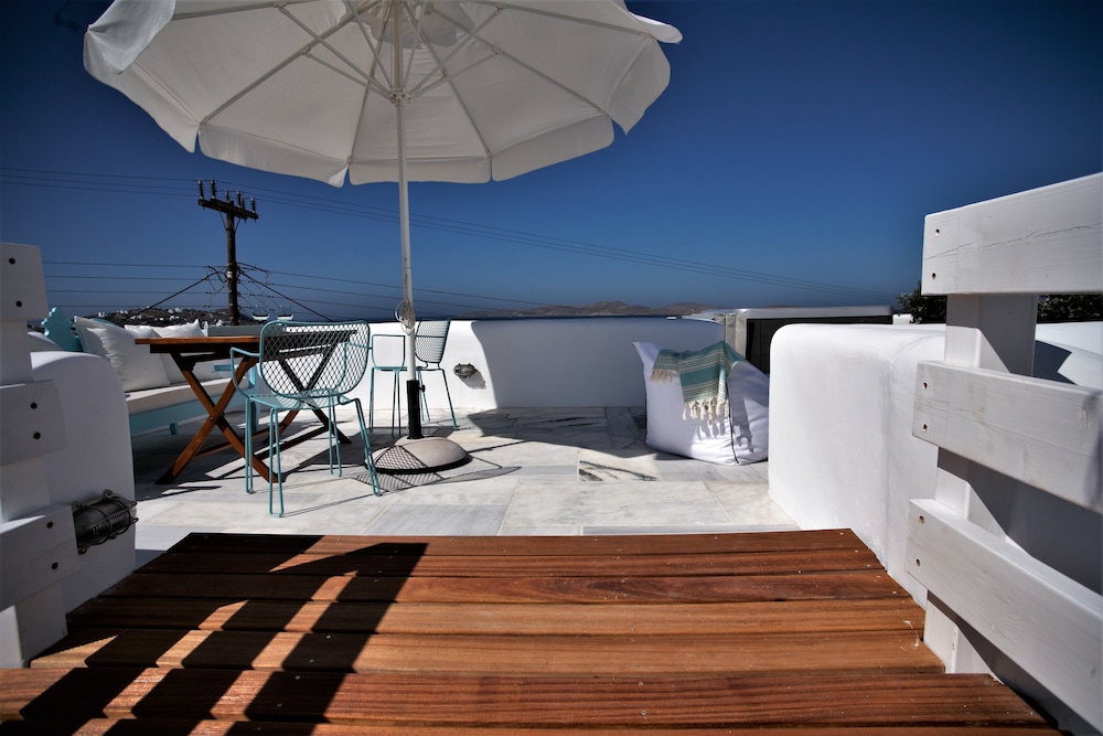 Mykonos Moussa Suites 16/50