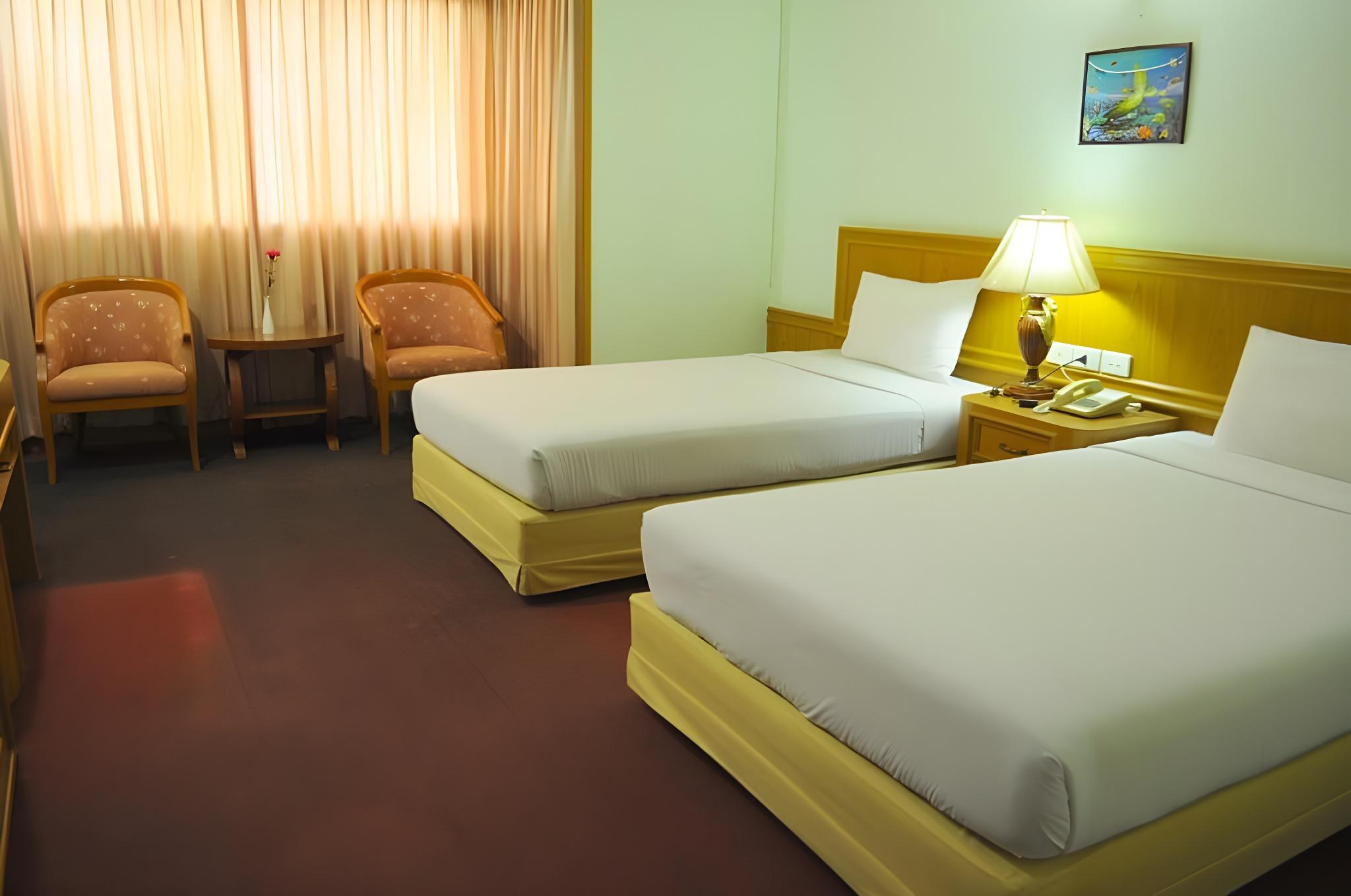 Pathumthani Place Hotel 13/34