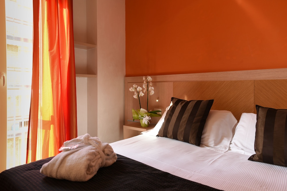 Hotel Polo 50/72