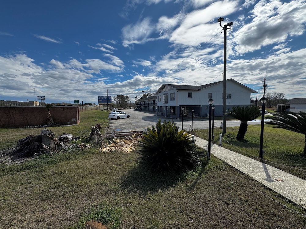 OYO Briarwood Motel 38/49