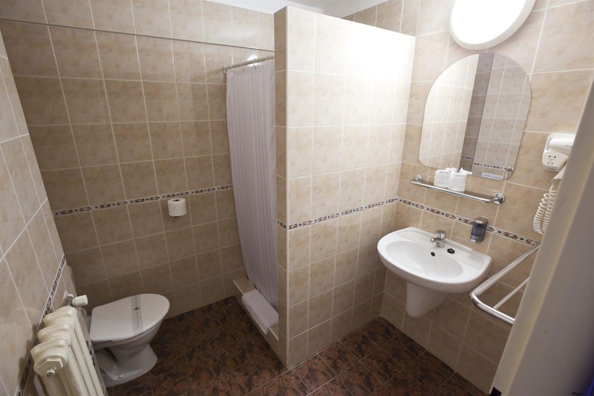 Novomestsky Hotel 19/20