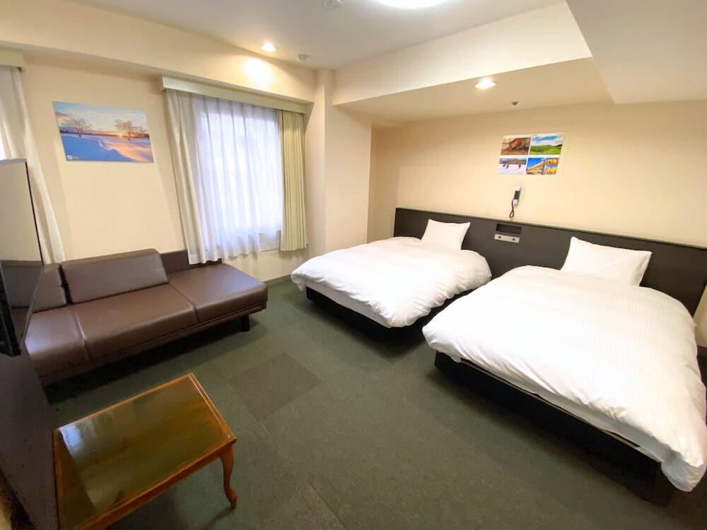 SUPERIOR, TWIN BEDS