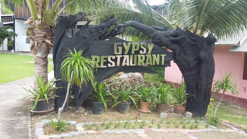 Gypsy Sea View Resort 16/69