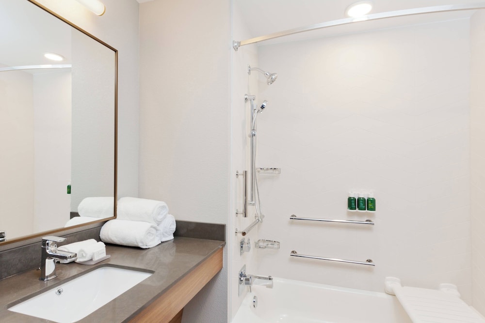 Fairfield Inn And Suites By Marriott Birmingham Colonnade 30/30