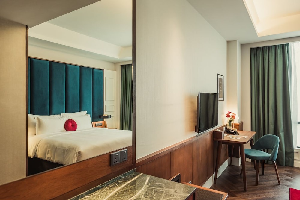 WEIL Hotel 31/56