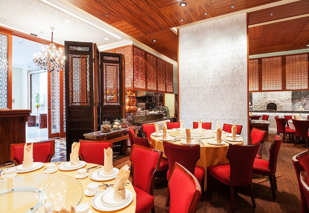 Eastin Grand Hotel Sathorn 34/50