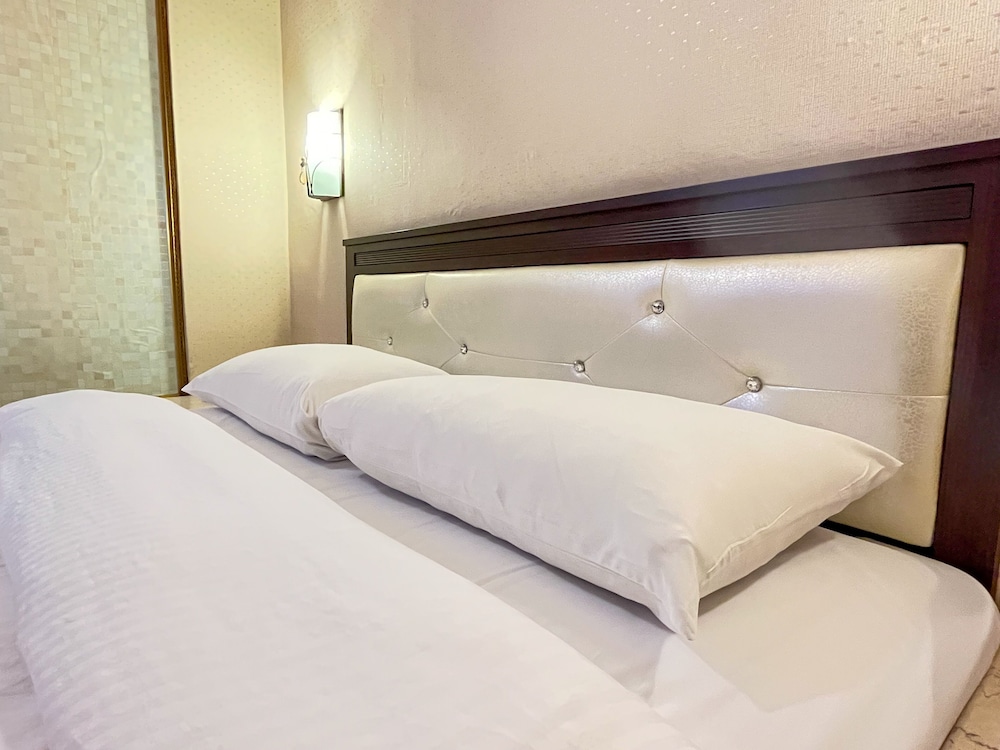 Spring Art Hotel 34/52