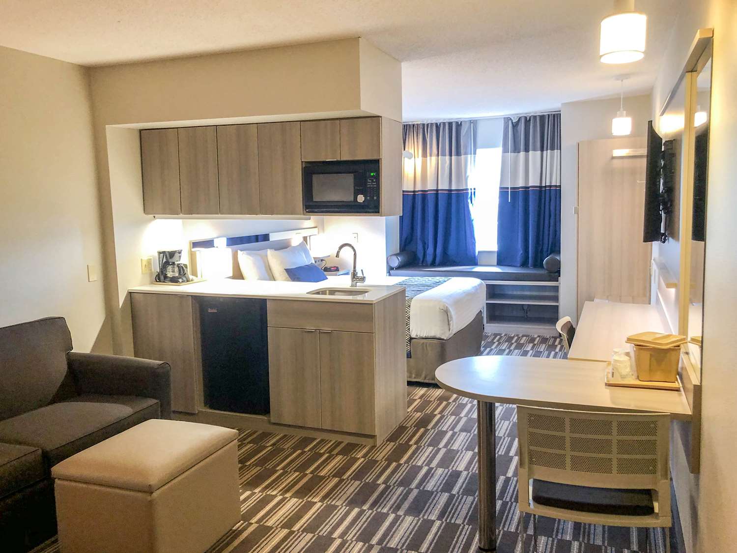 Microtel Inn Suites By Wyndham Eagan St Paul 2/7