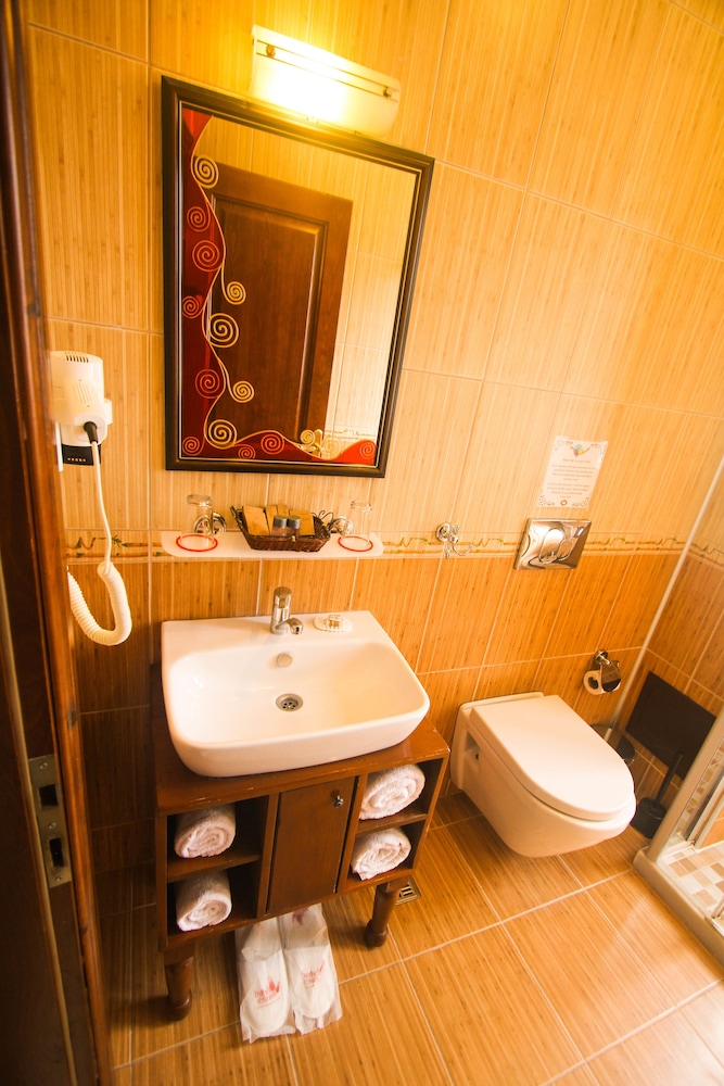 Esans Hotel Special Class 50/50