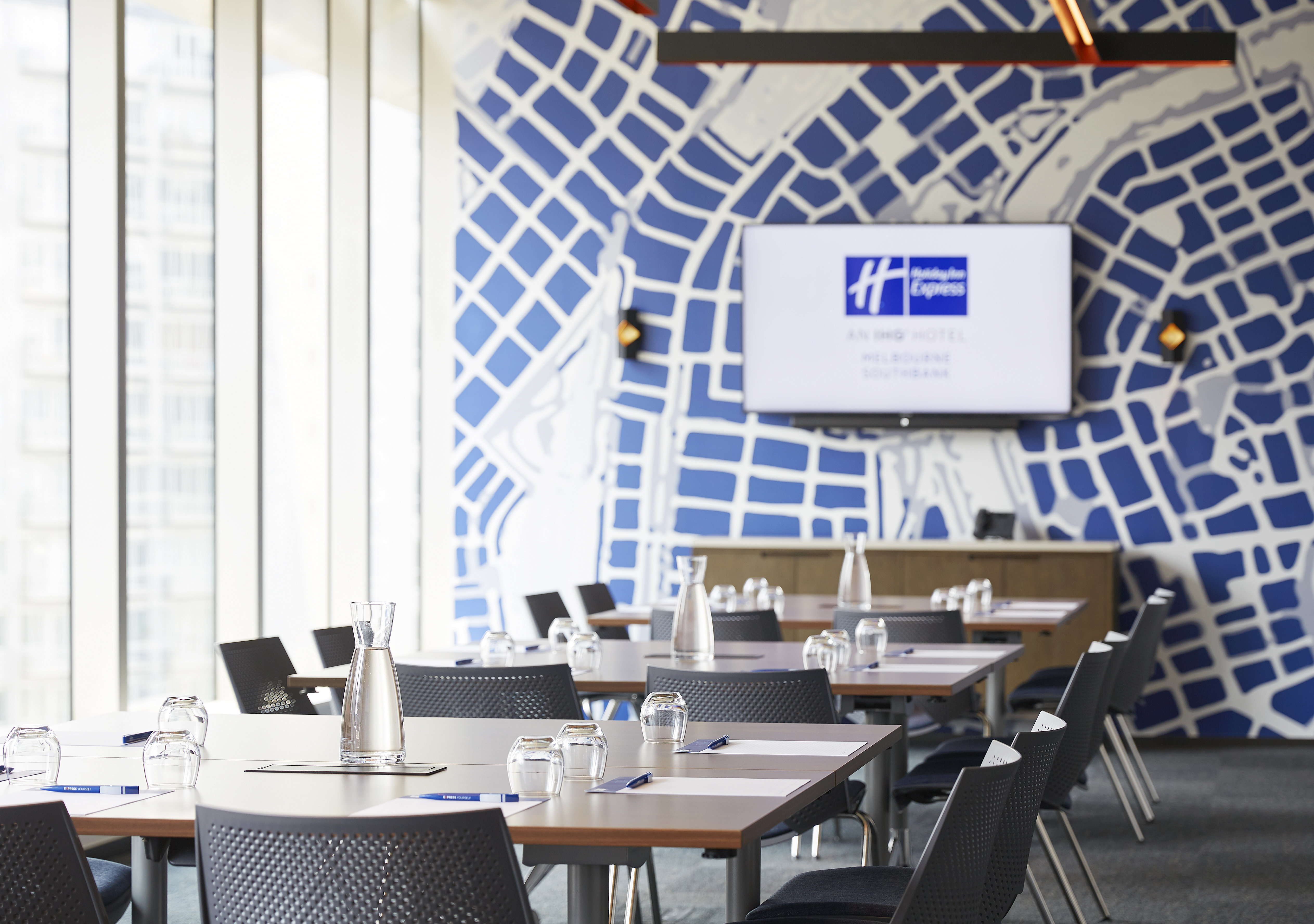 Holiday Inn Express Melbourne Southbank 57/77