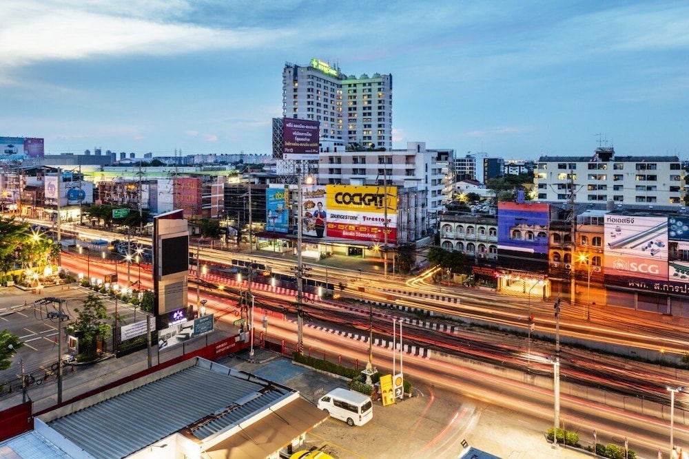 Narra Hotel 3/40