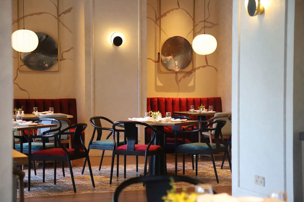 Melia Hanoi 38/50