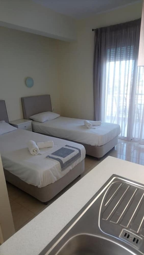 STANDARD, TWIN BEDS