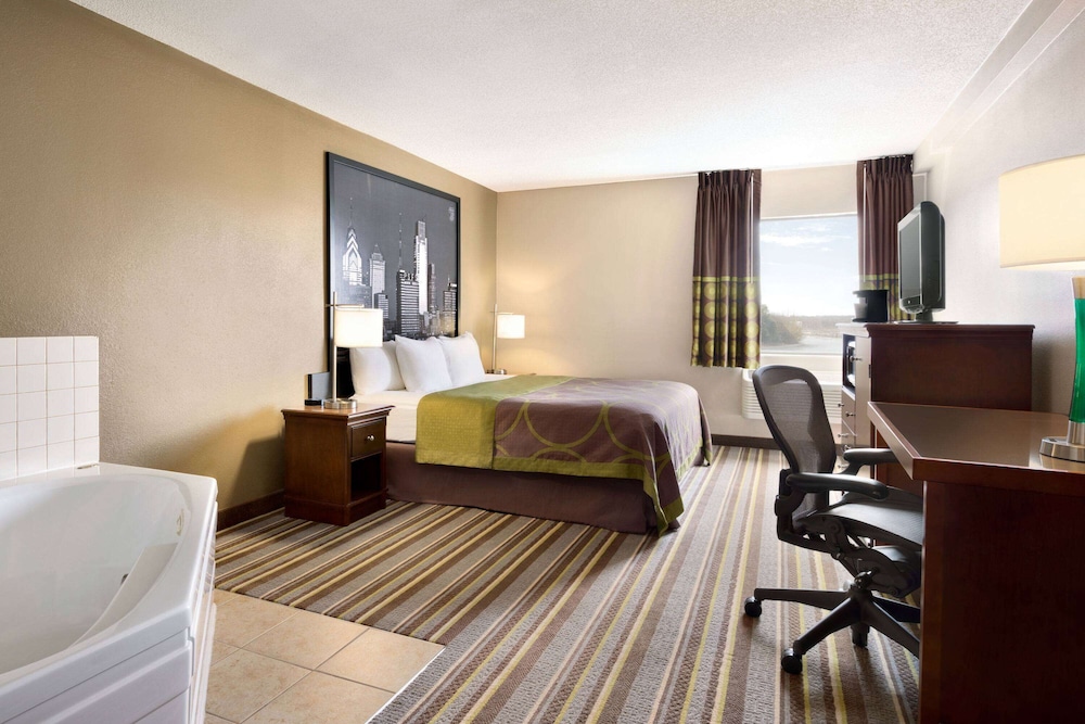 Super 8 By Wyndham Chambersburg I-81 25/43