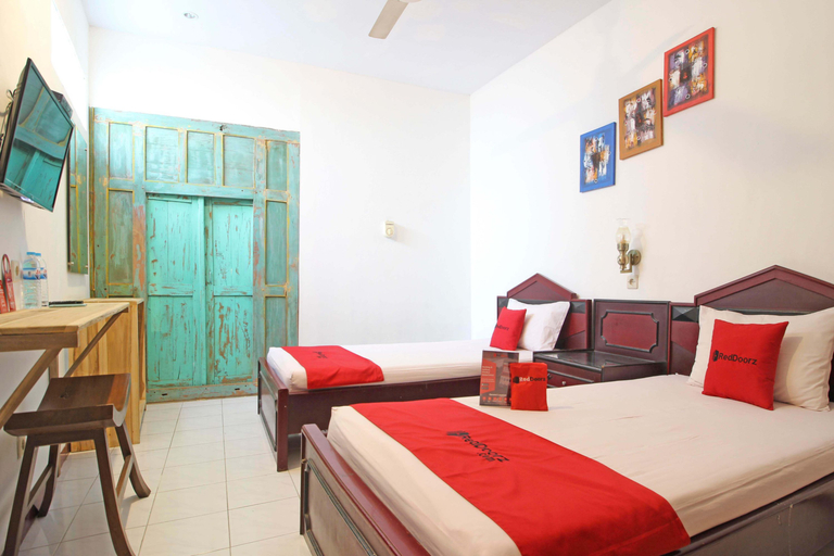 Reddoorz, Deluxe, Twin Beds