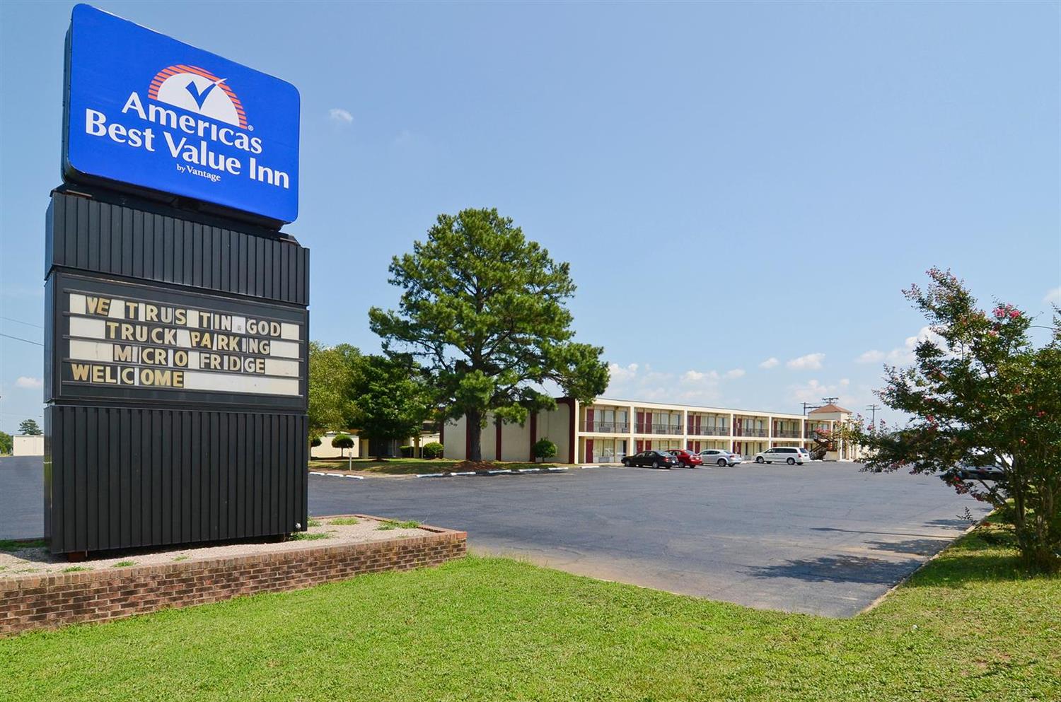 Americas Best Value Inn Wilson 14/23