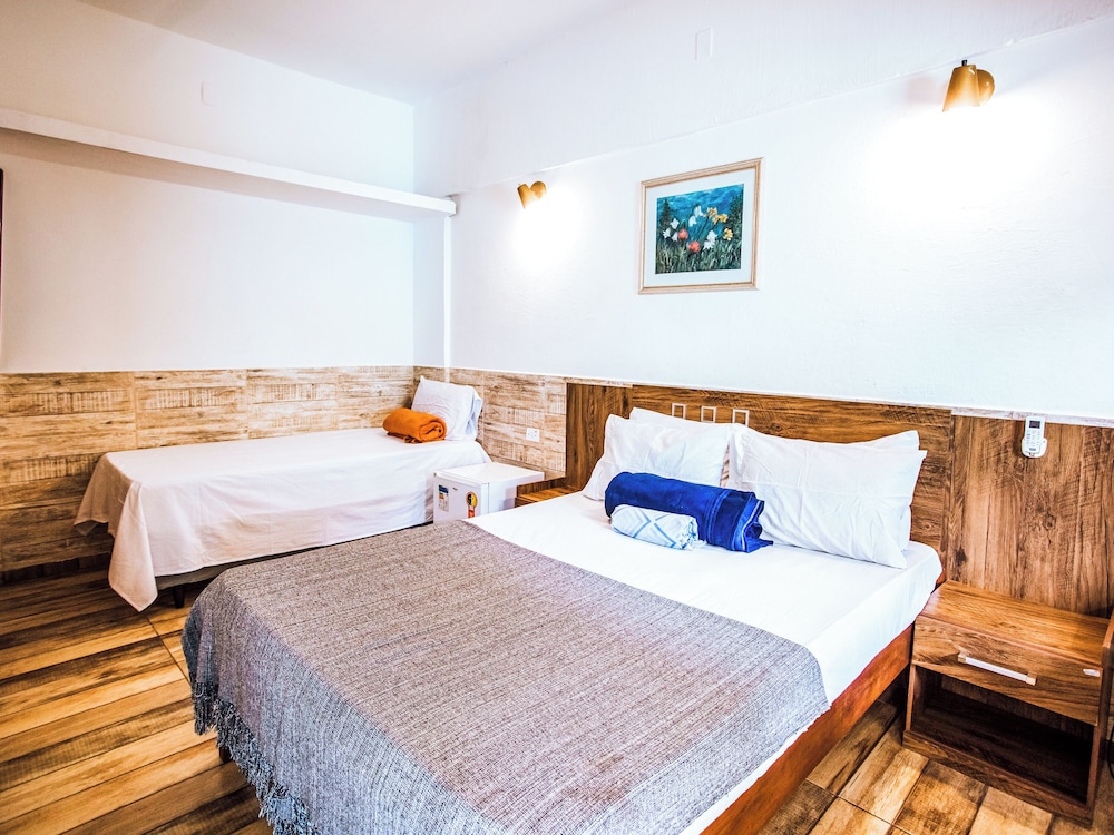 Velinn Hpj Ilhabela Hostel 19/50