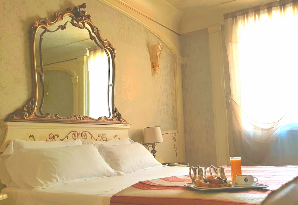 Hotel Colomba D Oro 34/79