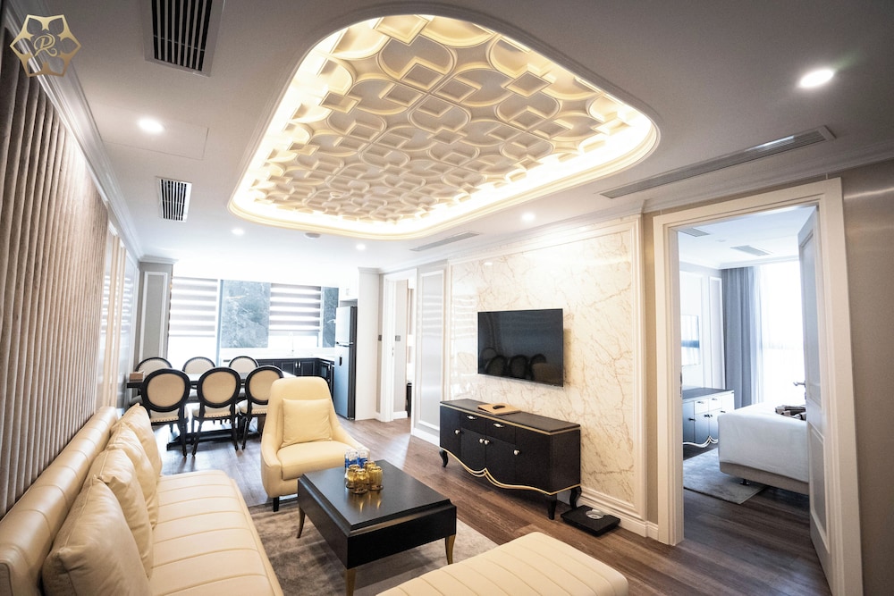 Cua Dong Luxury Hotel 52/70