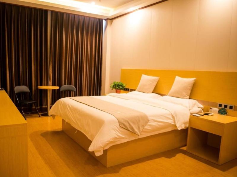 Room at GreenTree Inn Qinhuangdao Lulong County North Gate Road, QINHUANGDAO