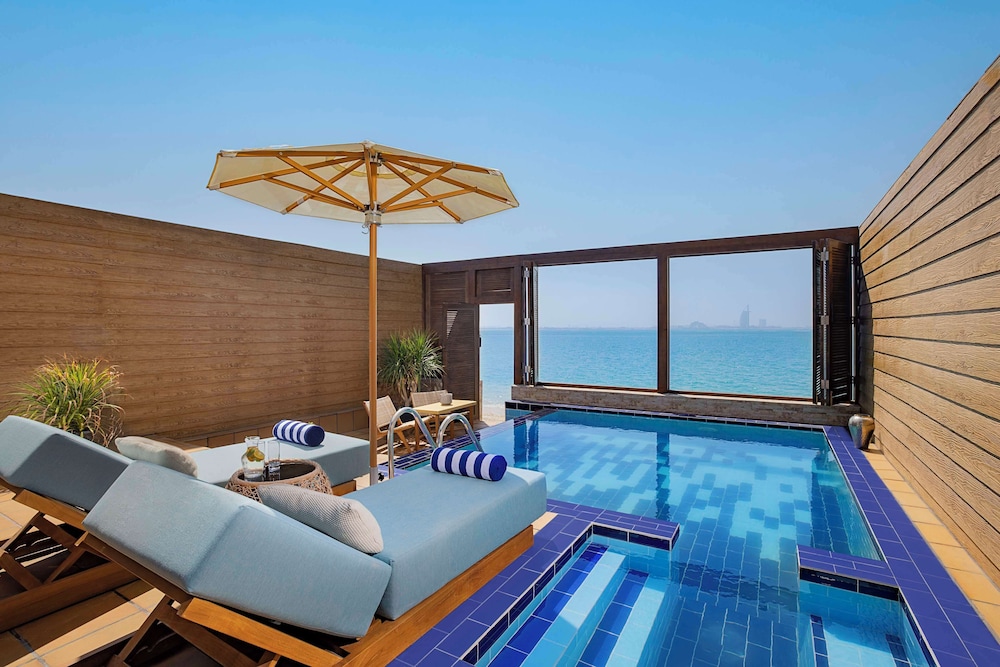 Anantara World Islands Dubai Resort 30/78