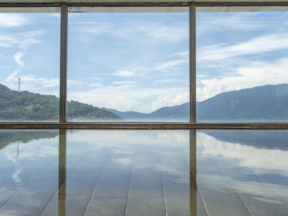 BAY RESORT HOTEL SHODOSHIMA 40/68